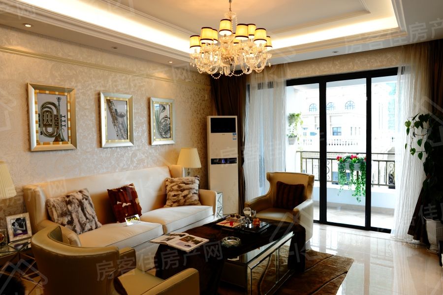 凯旋湾看房电话:0724-6800600 凯旋湾看房电话:0724-6800600