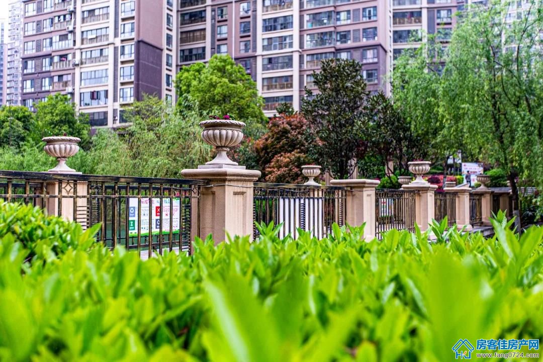 凯旋湾 凯旋湾